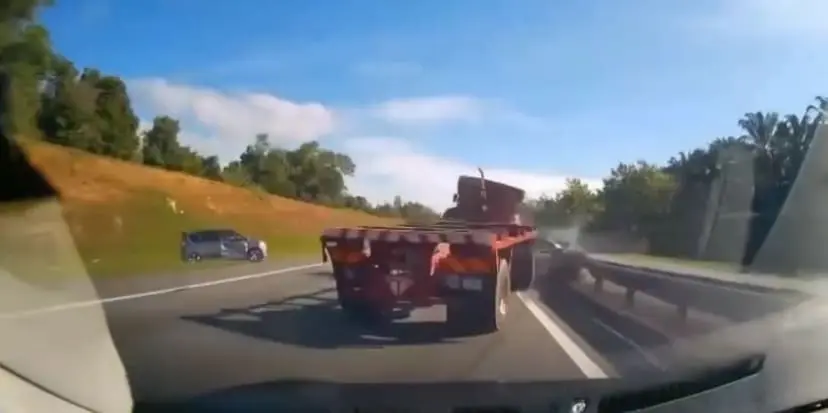 gurun Kedah highway accident July 6 2004