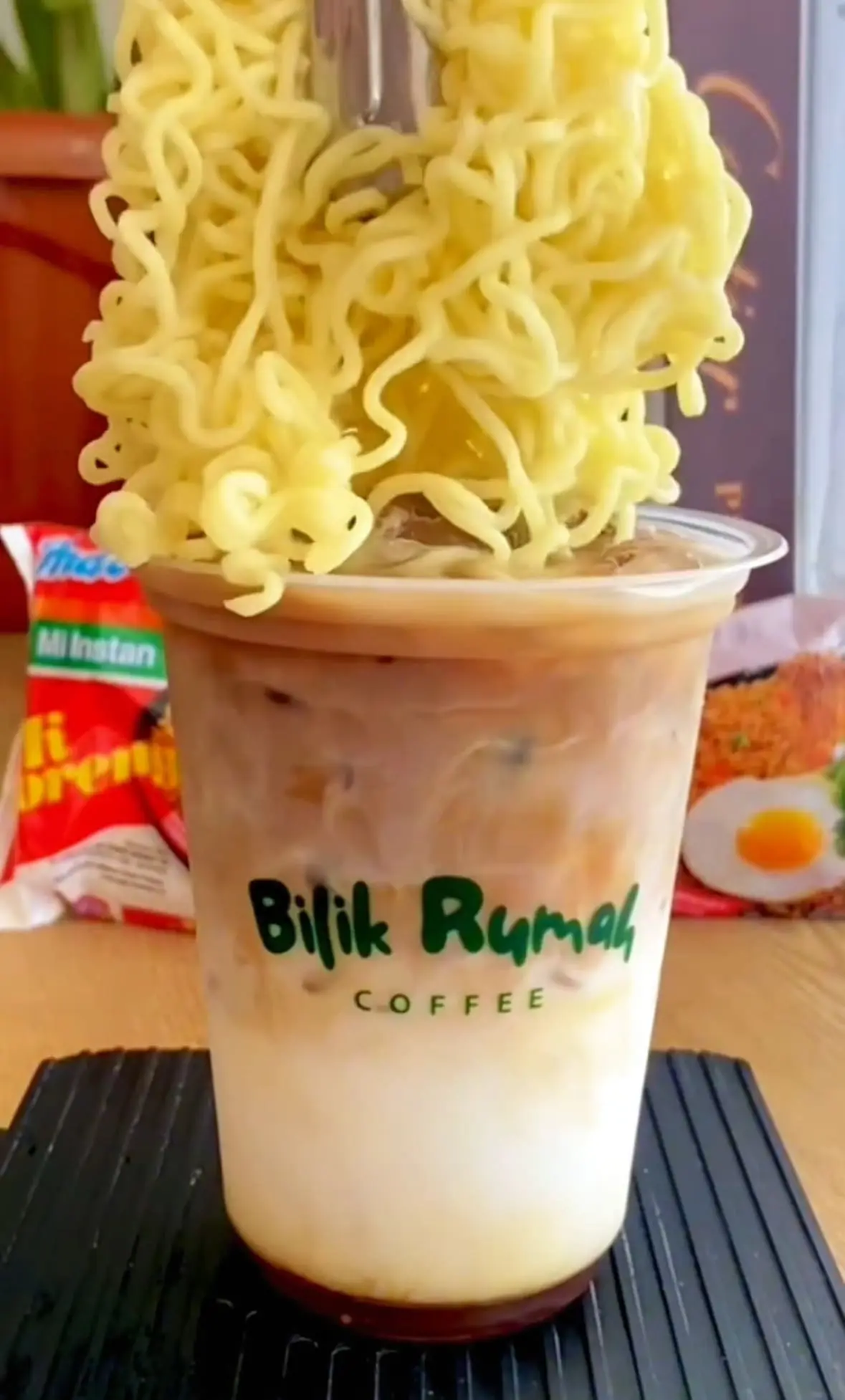 Indonesian Café Stuns Netizens With Latte Topped With Indomie Noodles