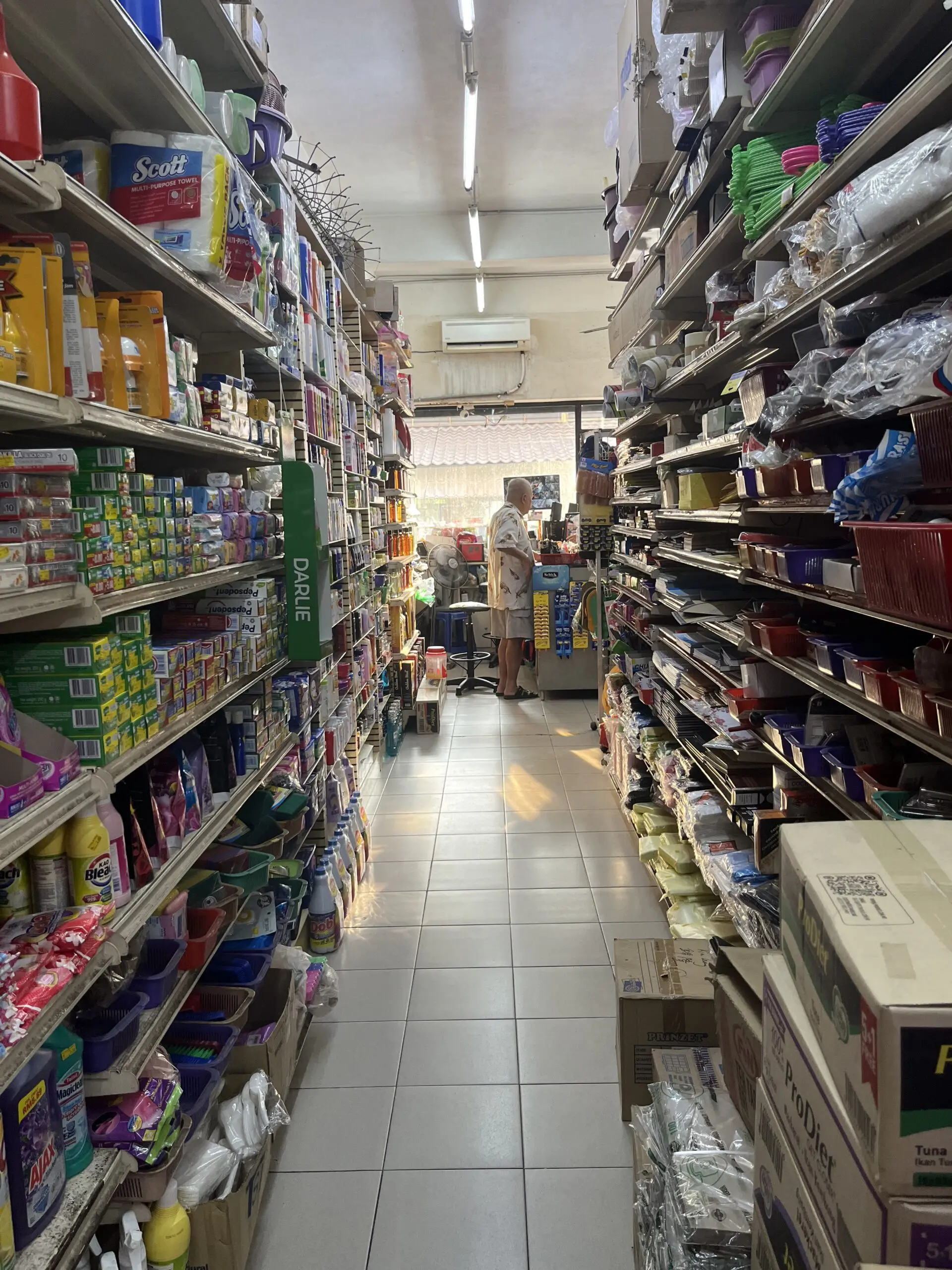 Interior of Pasar Mini Kim Leong