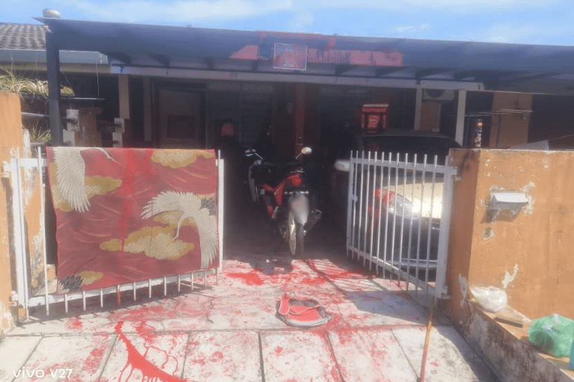 Ipoh house wrongly splashed with red paint