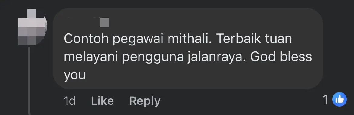 JPJ Officer Goes Viral In Clip Of Him Using Sign Language To Communicate With Deaf Driver comment 1