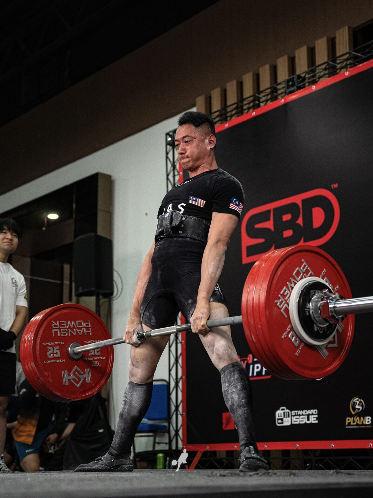 Kenneth attempting the National Record Deadlift 240.5KG