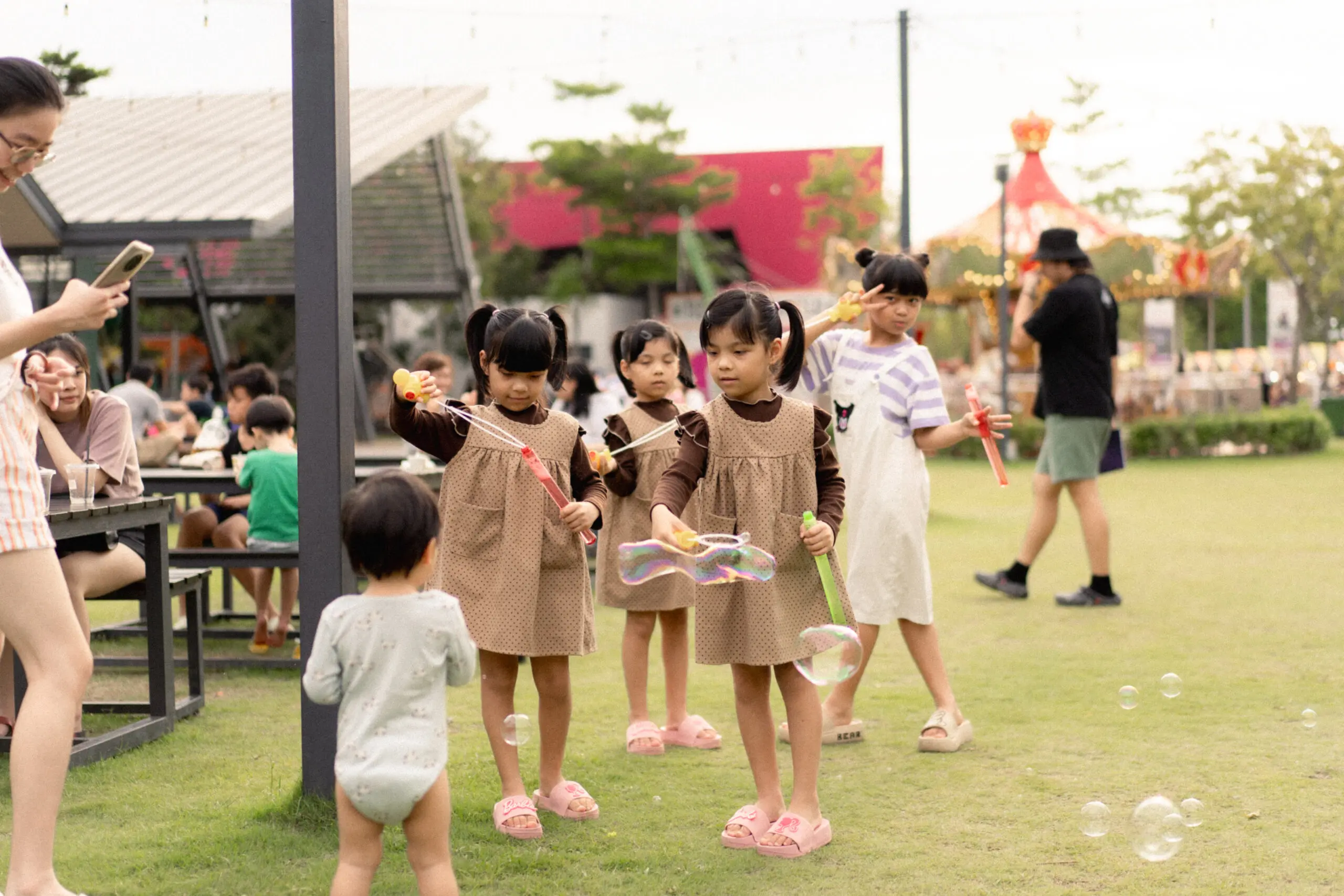 kids playing with bubble