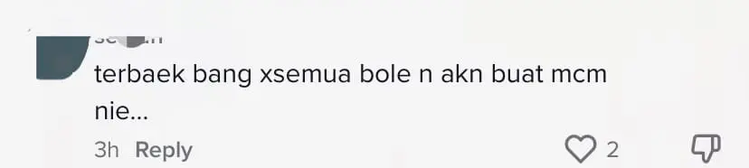 M'sian Man Drains Flooded Highway Road By Digging Pathway Under Heavy Rain