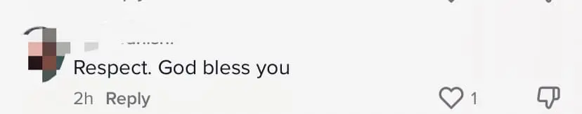 M'sian Man Drains Flooded Highway Road By Digging Pathway Under Heavy Rain