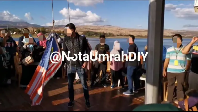 Viral Video Of M'sian & Israeli Flags Flown Together Now Under Police Probe