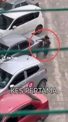 "Please Forgive Her" — M'sian Woman Begs Netizens To Stop Bashing Granddaughter Who Keyed Several Cars