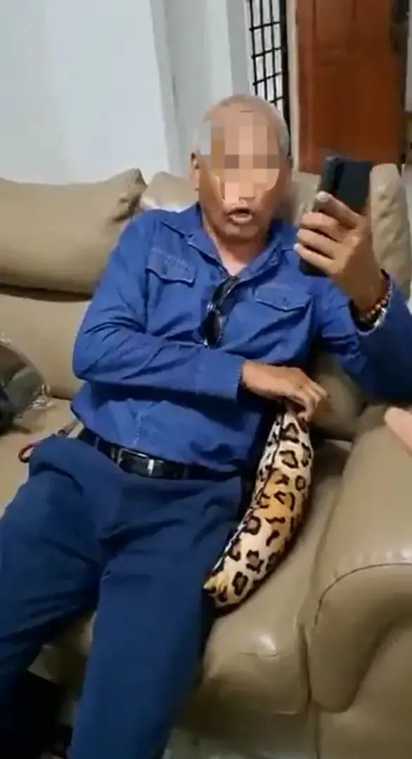 Man resembling ex-IGP Musa Hassan argues with wife