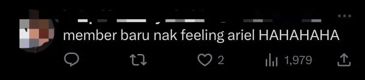 Woman In A Short Dress Swims Inside Water Fountain Near KLCC, Bystanders Yell ‘Out!’ At Her comment 1