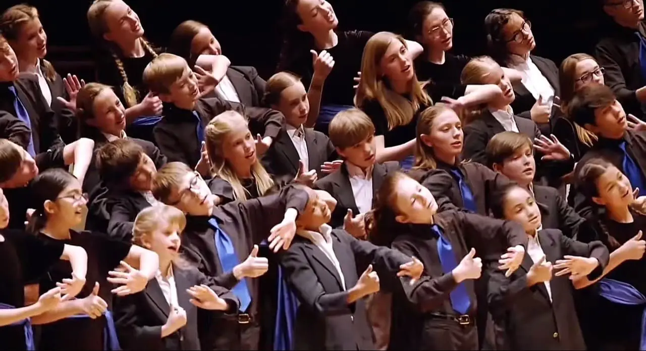 They performed Kira with many expressions and nice body language