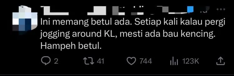 Woman Slammed For Letting Young Son Pee At The Wall Of A Building In Pasar Seni comment 3