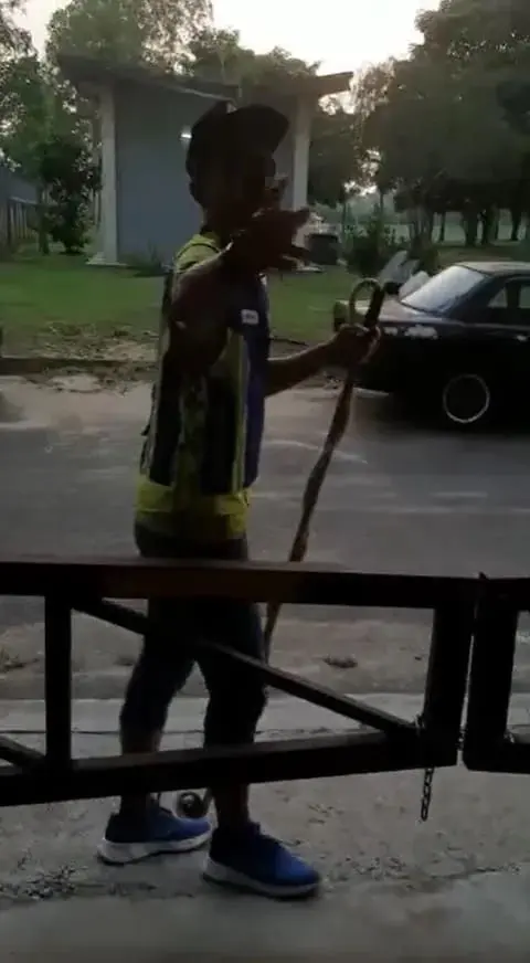 MBPJ worker gestures aggressively at man