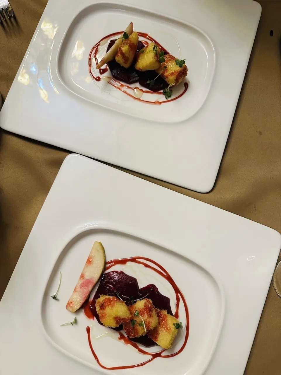 Beetroot & Bluecheese Bignet, Honey Vinaigrette