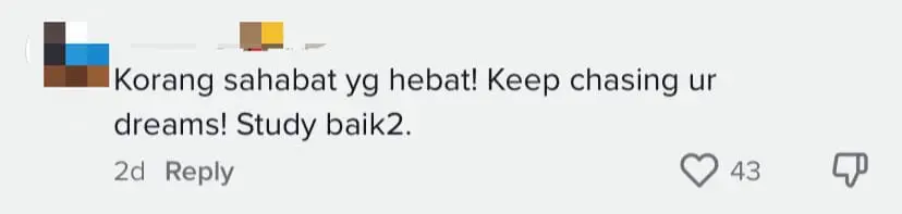 M'sian Student Cries After His Friends Surprise Him With A New Laptop