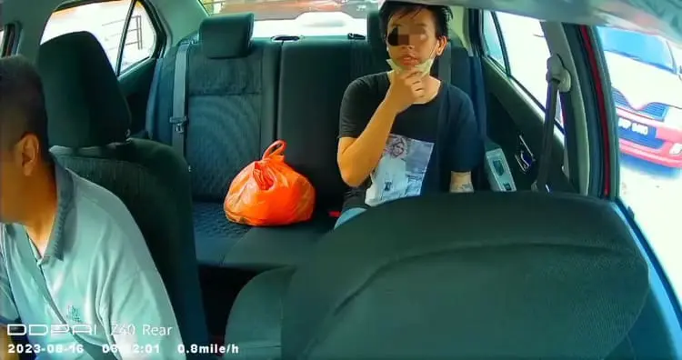 M'sian Driver Brings Man Who Previously Didn't Pay Ride Fee To Police Station, He Freaks Out And Jumps Out From Car