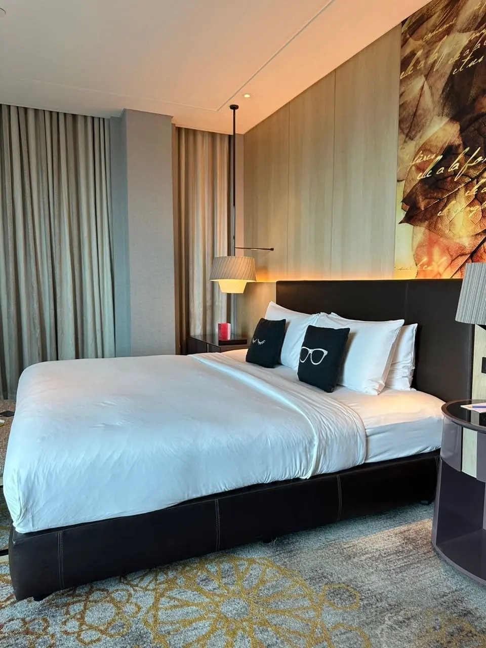 Junior suite bed in Sofitel Kuala Lumpur