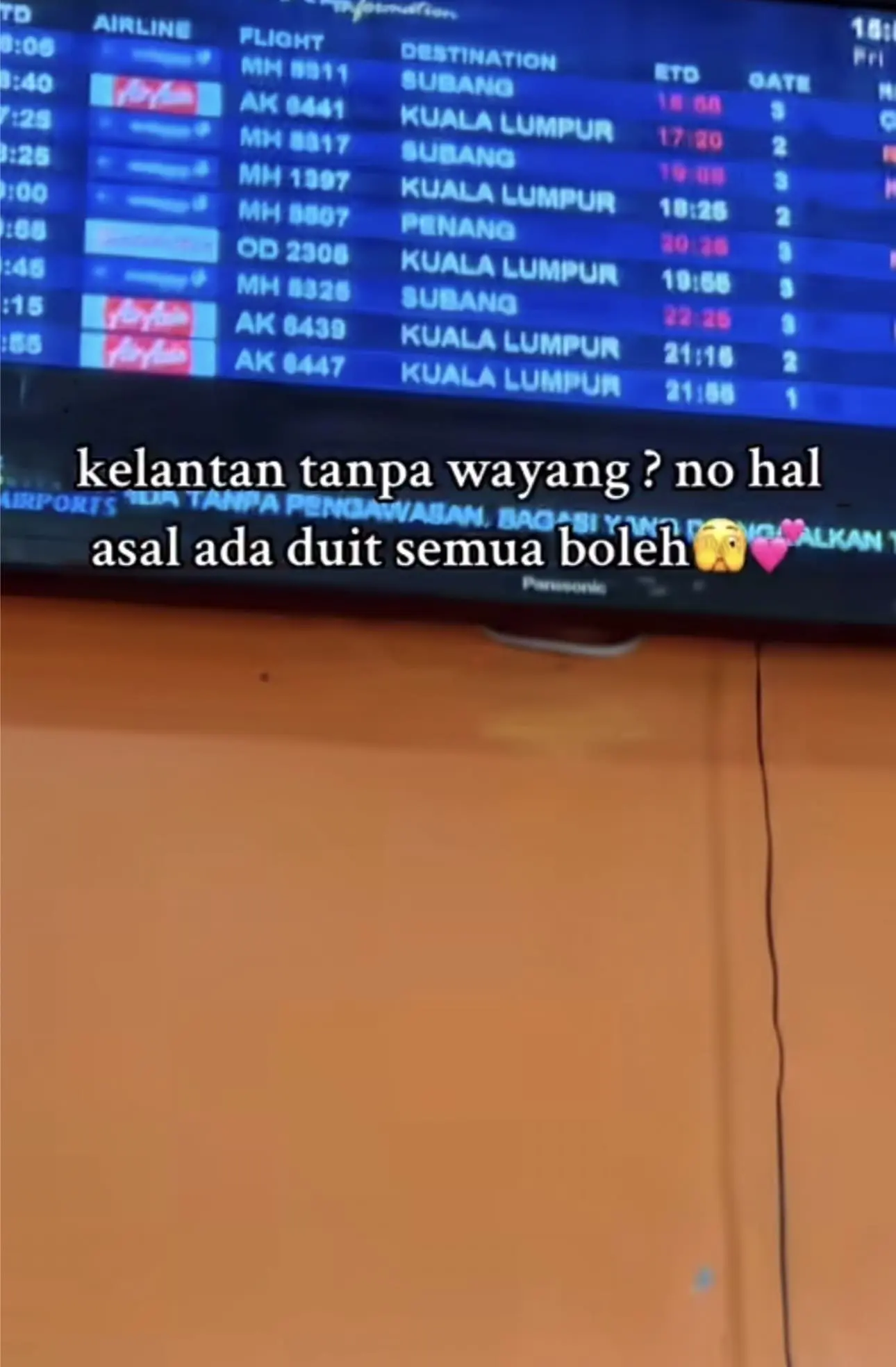 M'sian woman books flight from Kelantan to KLIA