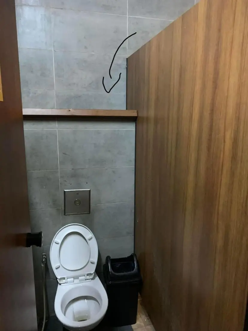 M'sian Woman's Handbag Gets Stolen At Penang Public Toilet While She Was Taking A Dump