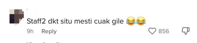 Gordon Ramsay Drops By His Bar & Grill Restaurant In Sunway, Surprises Diners