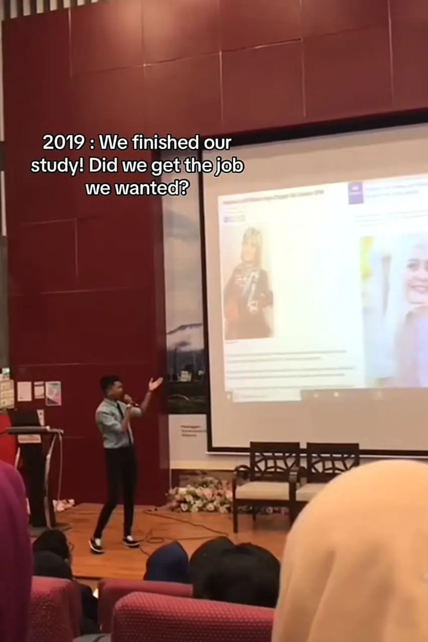 M’sian Fresh Graduate Earns RM6 Per Order As Food Rider After Getting Rejected Multiple Times During Job Interviews