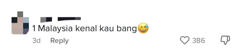 M'sian Man Blushes Upon Noticing Camera During Friday Prayers & Becomes An Internet Sensation