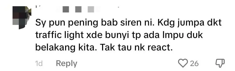 Hilux Blocks Ambulance Which Was Sending Semi-Critical Patient To PJ Hospital comment 3