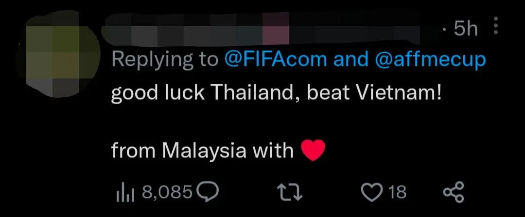 M'sian Football Fans Sing In Support Of Thai Players Despite Losing 0-3 At AFF Cup Semi-Finals comment 4