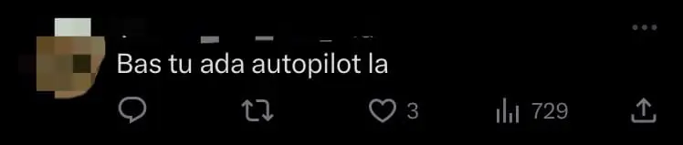 Bus Driver Uses Phone While Driving From Penang To Ipoh, Now Wanted By Police comment 3