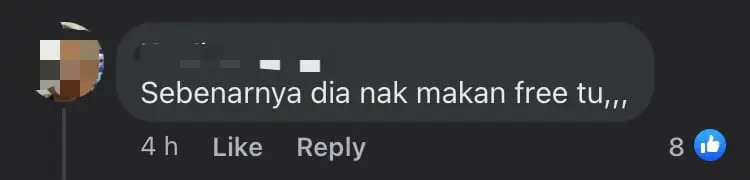 M'sian Customer Claims Buttermilk Chicken Had Gone Bad, Cafe Owner Says It's Not The Case comment 1