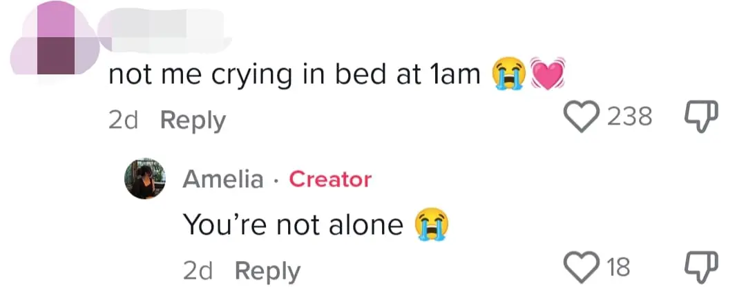 M'sian Family Surprises Their Favorite Mamak Waiter On His Birthday,  Draws Tears From Netizens comment 4