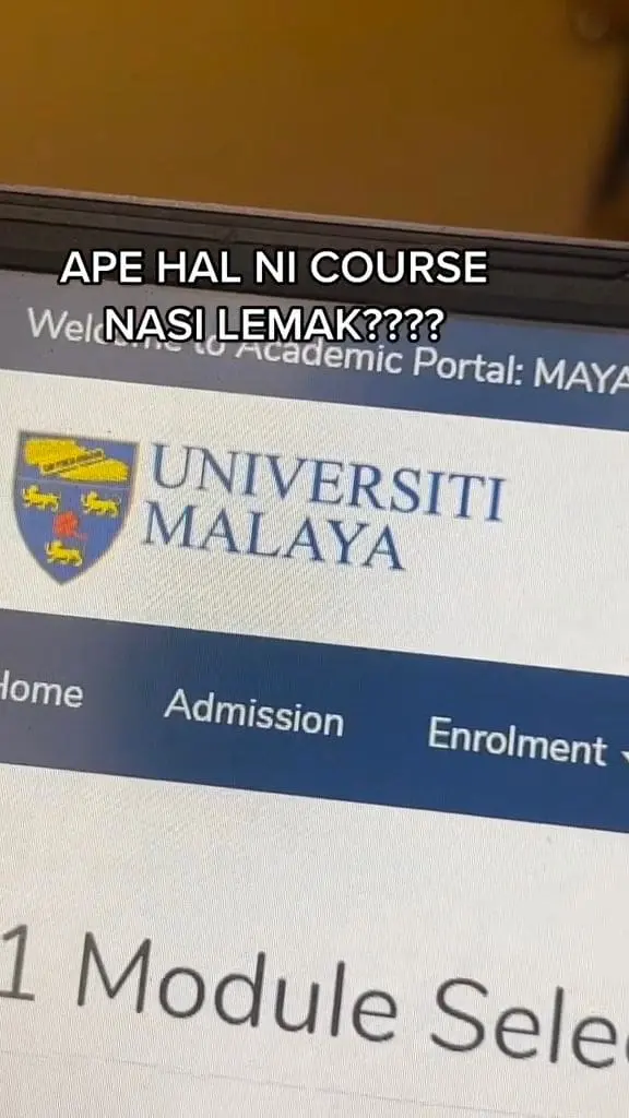 UM Student Discovers Intriguing Course Studying 'Nasi Lemak and The Food System' Offered by University