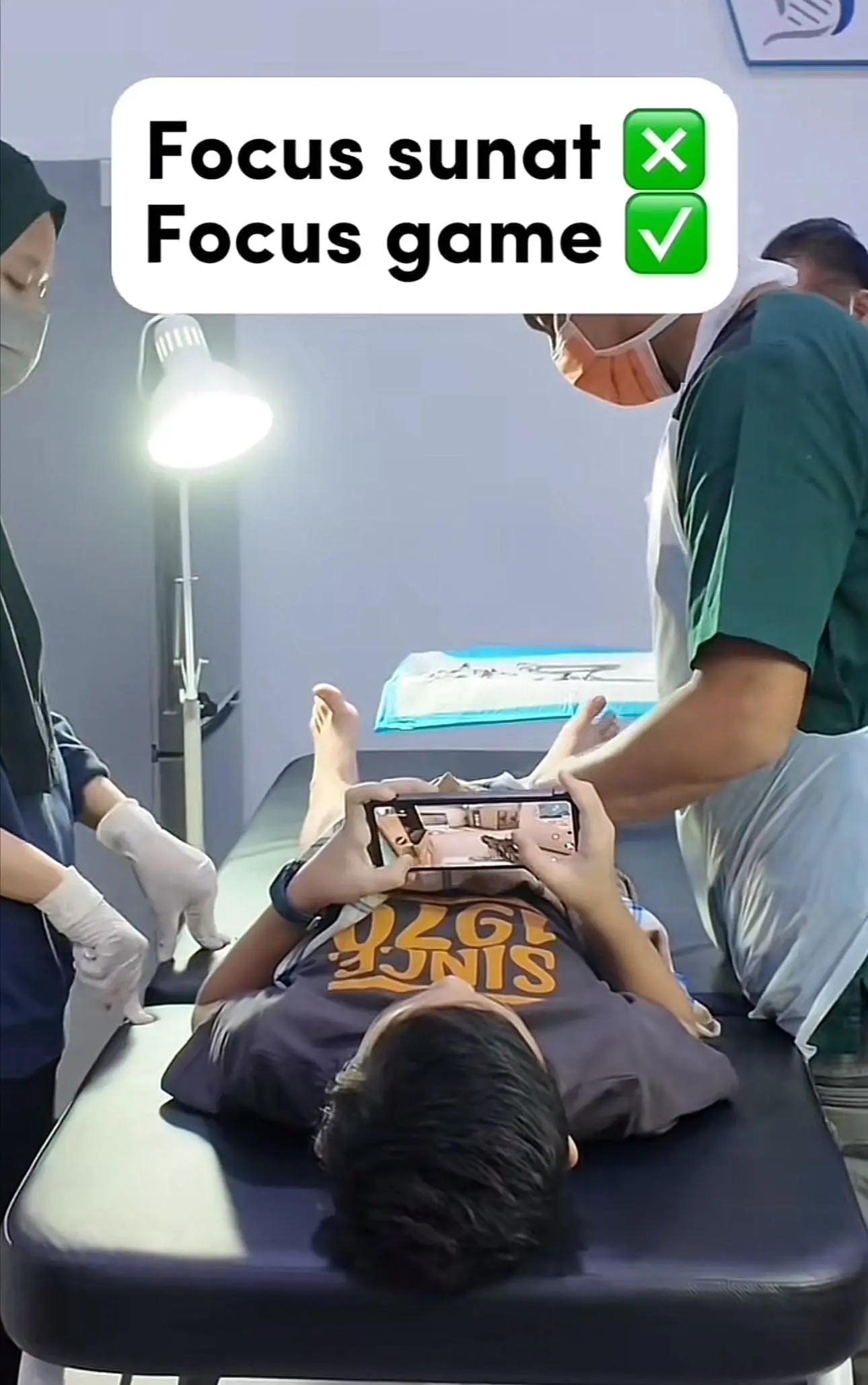 Boy gets circumcised by doctor