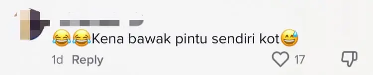 "Where's The Partition?" — M'sian Woman Shocked By Terrifying Sight At A Petrol Station