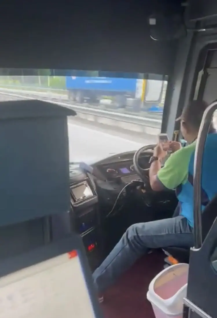Bus Driver Uses Phone While Driving From Penang To Ipoh