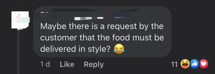 M'sian Delivery Rider Does 'Wheelie' Stunt On The Road, Netizens Joke He Should Work At The Circus comment 2