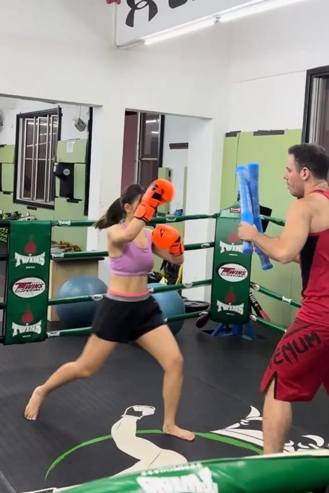 Rochelle practicing Muay Thai