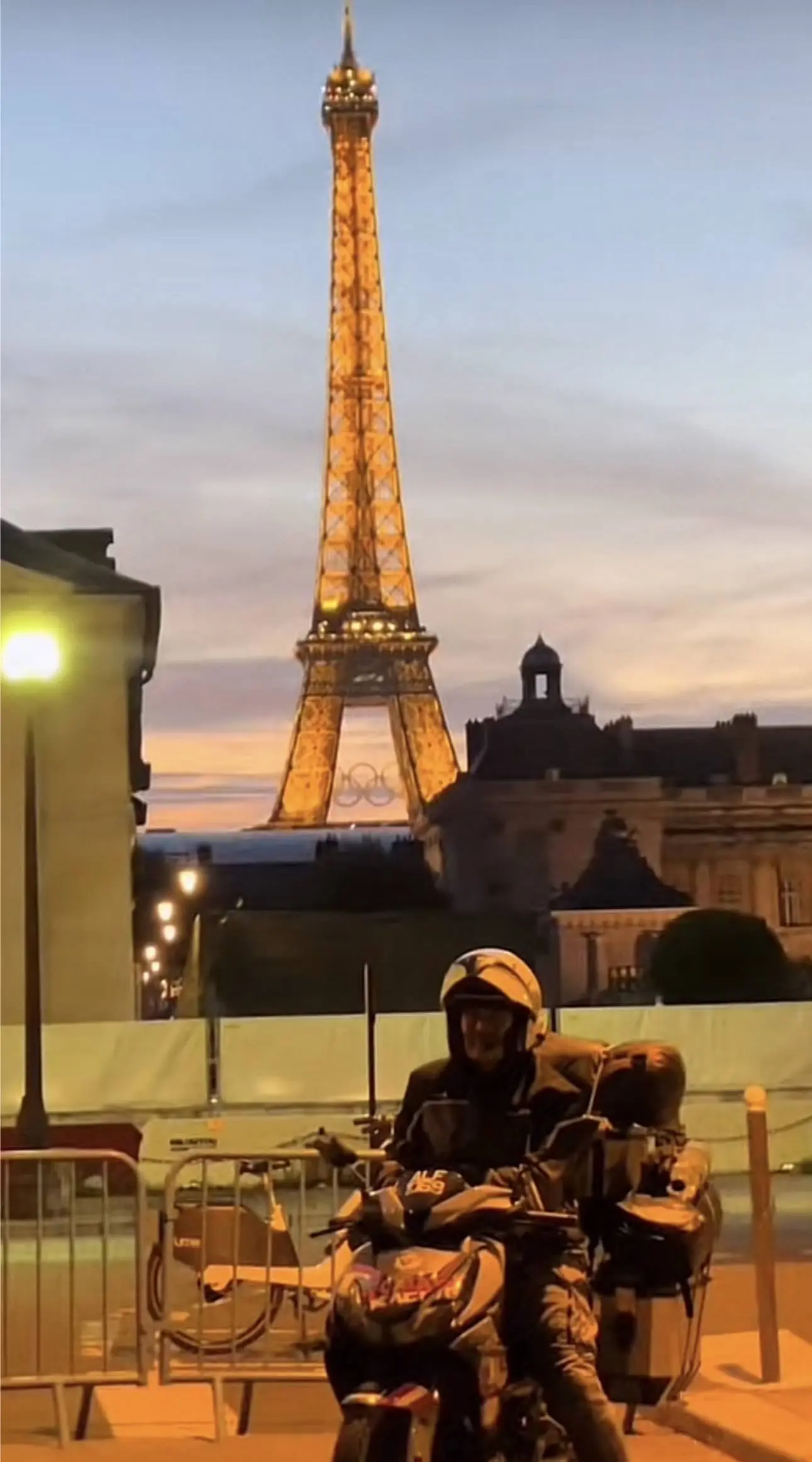 Alfi and Diana at Paris