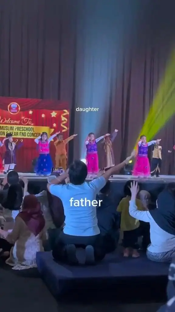 M'sians Gush Over Adorable Clip Of Father's Offstage Guidance During Daughter's Dance Performance