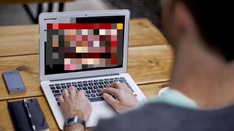 PDRM & FBI Join Forces Together To Arrest Child Pornography Addict In Klang