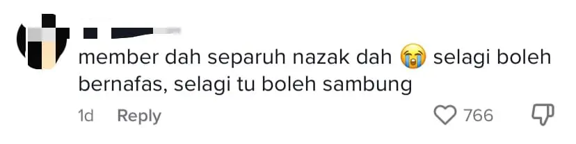 These M'sian Boys Put Aside Injured Friend & Happily Continue Playing Football, Leaves Netizens Amused