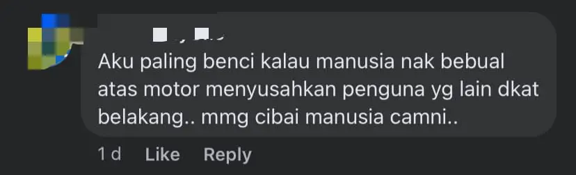 M'sian Motorcyclists Crashed Into Each Other While Chatting & Leaves Netizens Outraged