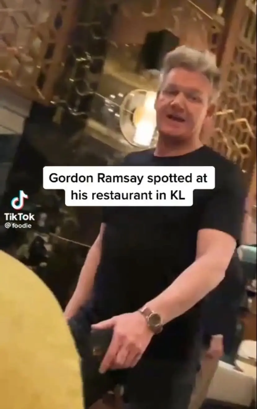 Gordon Ramsay Drops By His Bar & Grill Restaurant In Sunway, Surprises Diners