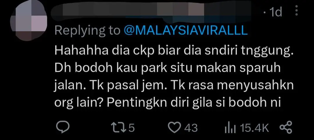 M'sian Driver's Illegally Parked Car Receives Fine, Wheel Clamp and Vandalization - Has 12 Unpaid Traffic Offenses Too