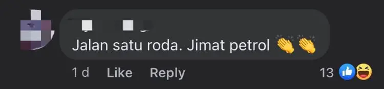 M'sian Delivery Rider Does 'Wheelie' Stunt On The Road, Netizens Joke He Should Work At The Circus comment 3