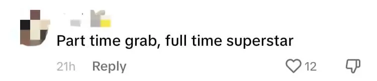 SG Grab Driver Sings Canto Song For Passenger With Guitar While At A Red Light comment 3