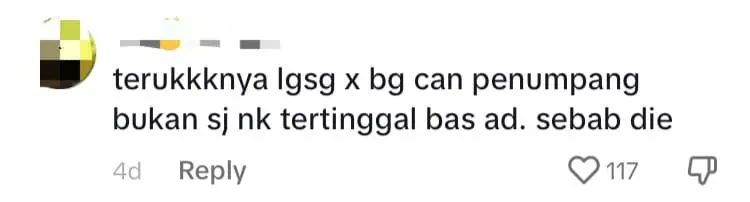 M'sian Bus Driver Leaves Behind Passenger Who Was Late By 1 Minute, Angers Netizens comment 2