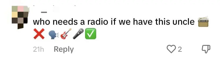 SG Grab Driver Sings Canto Song For Passenger With Guitar While At A Red Light comment 2