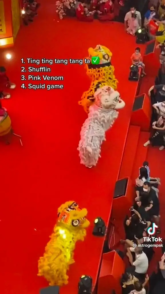 Lion dance performance with TikTok songs