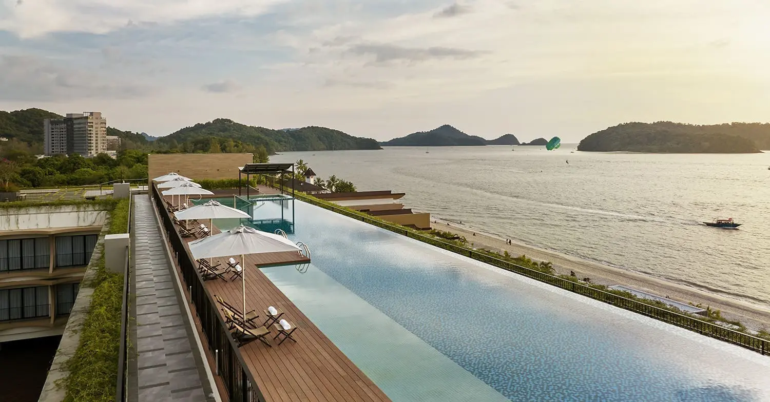 Lap Pool PARKROYAL Langkawi