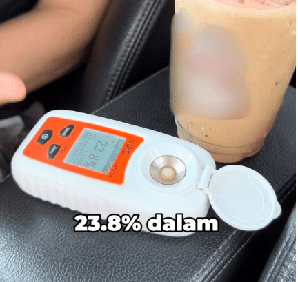 M'sian Man Claims Popular Dessert Chain’s Coffee Drink Contains 25 Teaspoons Of Sugar